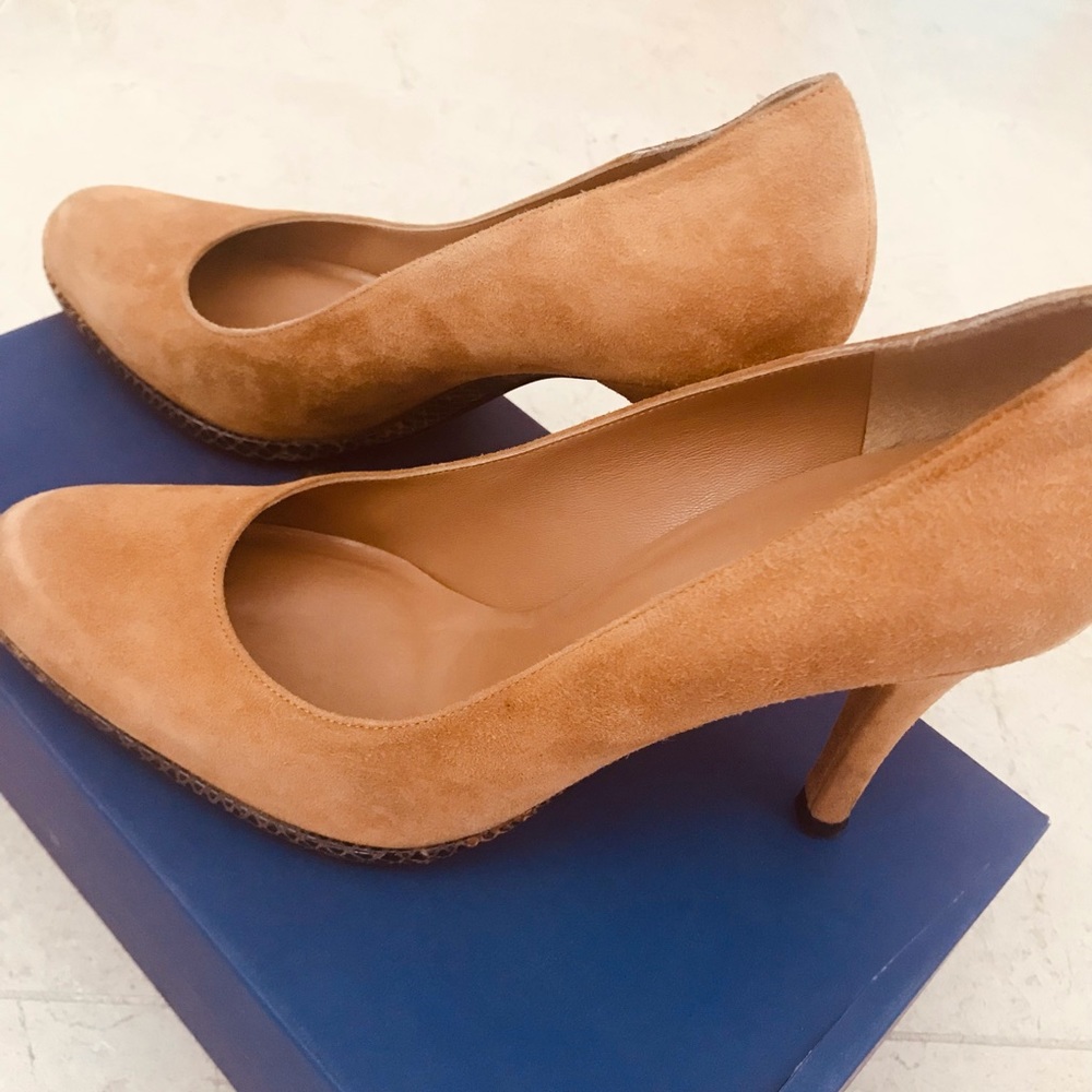Stuart Weitzman Purist Camel Suede Pamps - image 1